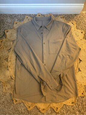 lululemon athletica Men's Button-Down Shirt in beige